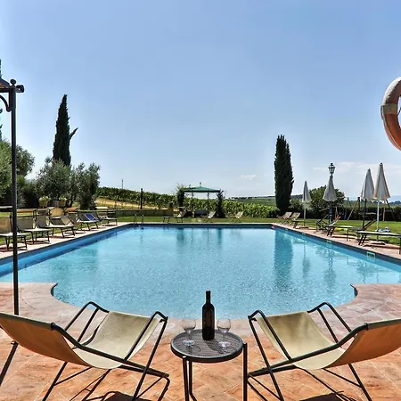 مزرعة للإقامة Via Della Stella